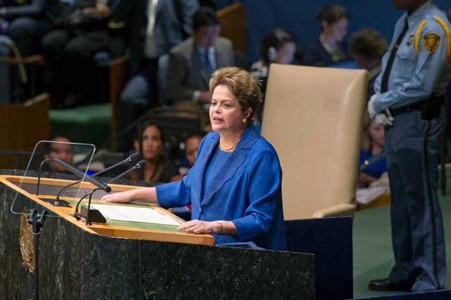 President Dilma Rousseff announced Brazil's national greenhouse gas emissions reduction contribution during the Sep. 25-27 U.N. Sustainable Development Summit in New York. Credit: UN/Mark Garten