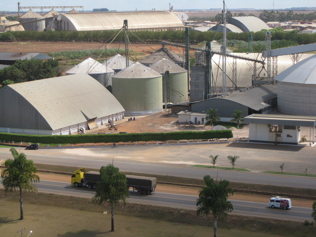 The large warehouses next to the BR-163 highway, used by trucks to transport soybeans to the Amazon ports through which they are exported, have turned Lucas do Rio Verde into a hub of the agro-export economy of the state of Mato Grosso, in central-western Brazil. CREDIT: Mario Osava/IPS