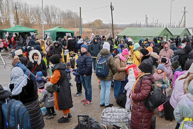 Brutal Discrimination Adds Trauma to Roma as they Flee War-torn Ukraine