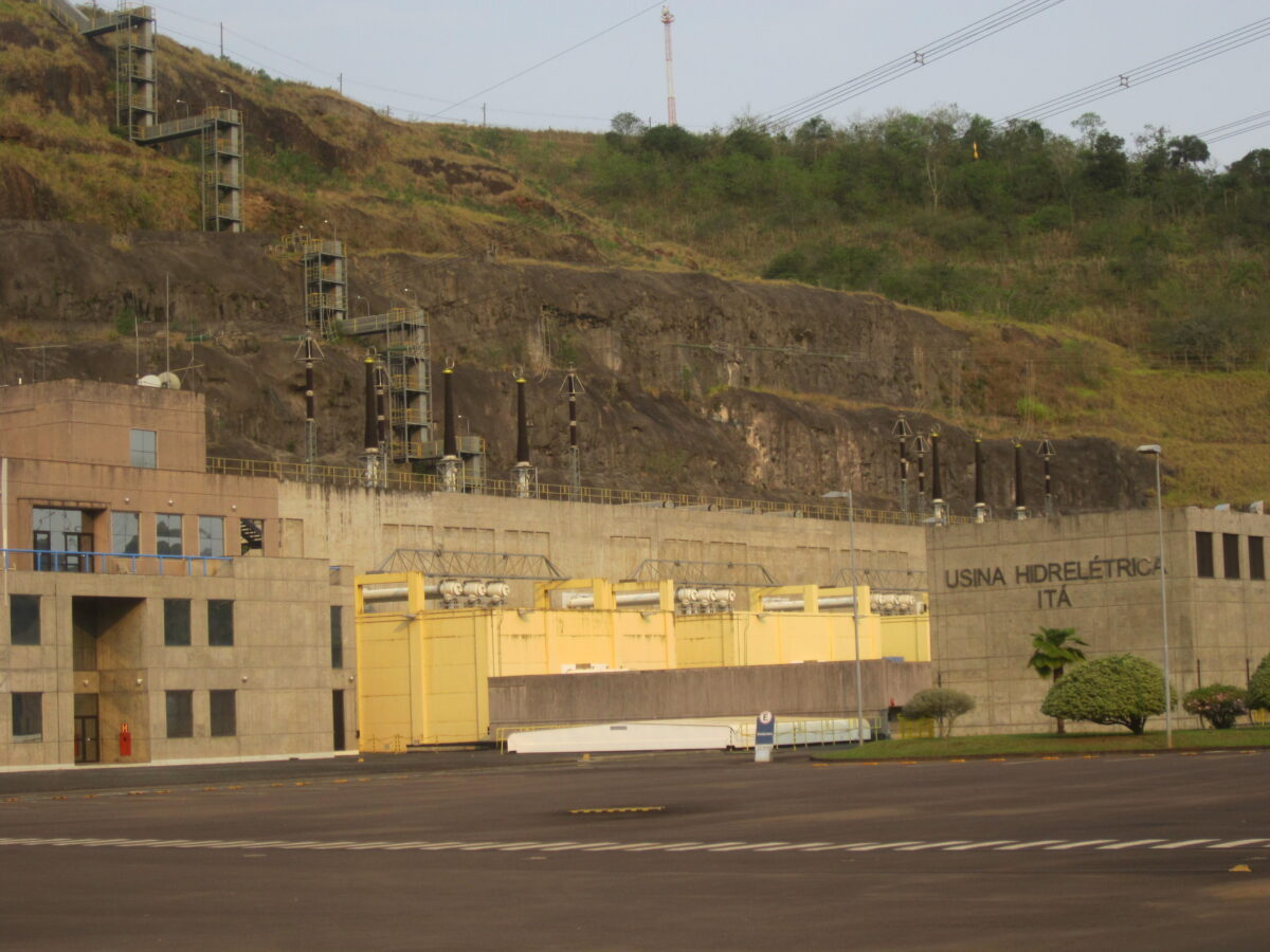 The Itá Hydroelectric Power Plant, on the Uruguay River in southern Brazil, is also one of the last low-cost plants due to its proximity to the consumer market. It is a concrete face rock-fill embankment dam, a low operational cost structure, with the reservoir at the top of the mountain, which was favored by the topography. CREDIT: Mario Osava/IPS
