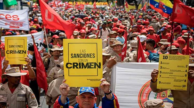 A pro-government march in Caracas against the sanctions imposed by the United States on civilian and military officials and several public companies, as a measure of pressure against the government of President Nicolás Maduro. The president blames the sanctions for all the country's problems, which have driven 6.1 million people to migrate since he first took office. CREDIT: VTV