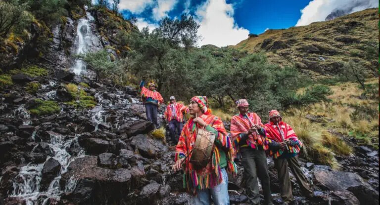 Peasant farmers from Peru’s Andes highlands engage in reforestation work and care for local fauna and water sources while expressing their native cultural traditions. CREDIT: Ecoan