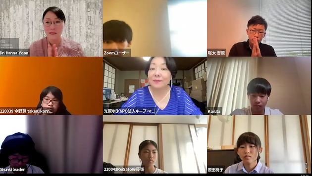 Dalton Tokyo Junior School students interview Yuki Mitsuhara at NPO Keep Moms Smiling.