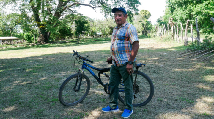 Manuel Mejía is one of the former guerrilla fighters who received a hectare of land in Bajo Lempa in southern El Salvador, to settle there as part of the demobilization process of the rebel forces at the end of the 12-year Salvadoran civil war in 1992. Now, when the area is flooded by the overflowing river, he says everything is lost, even household goods. CREDIT: Edgardo Ayala / IPS