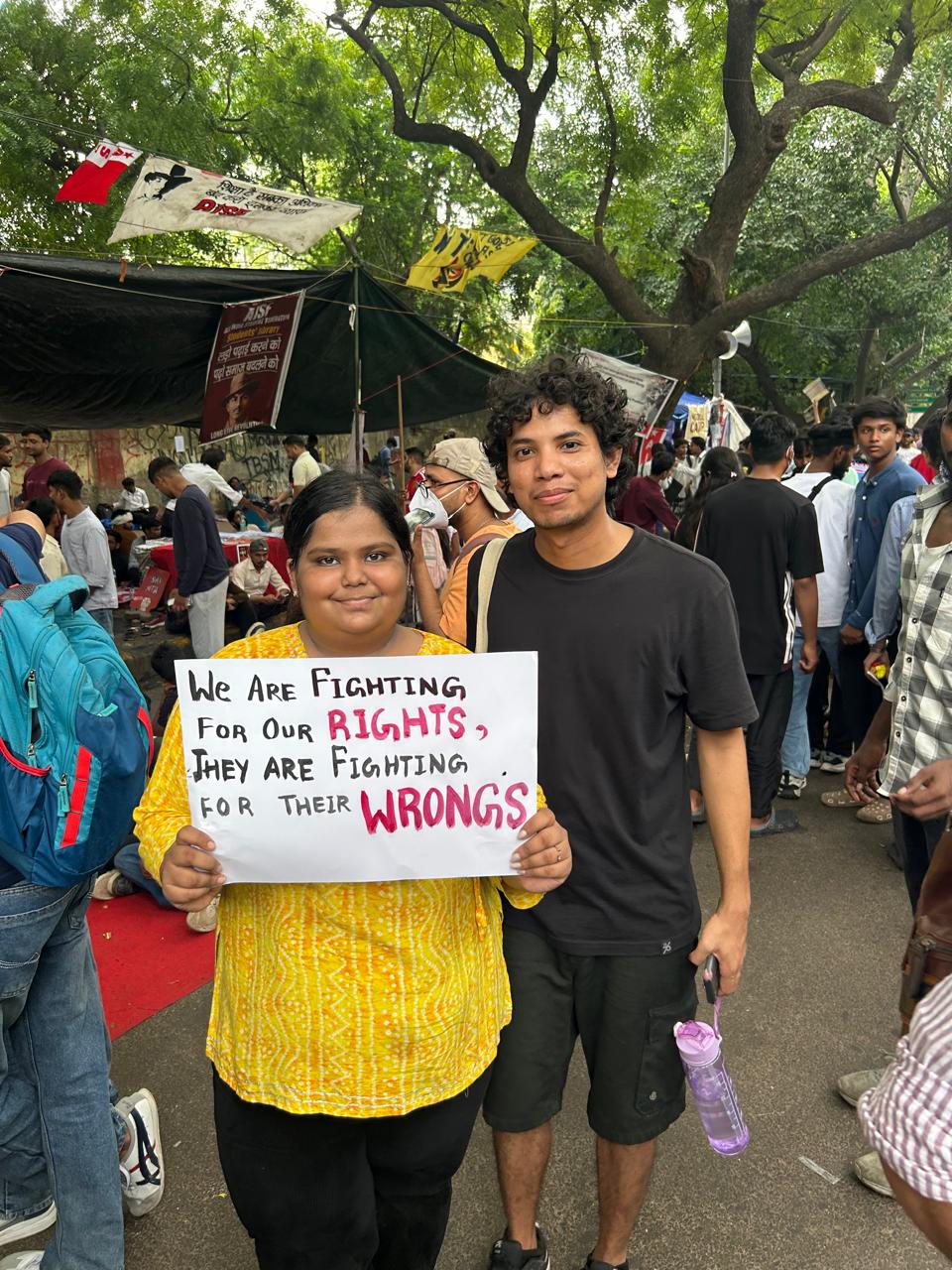 Nazia Khanam (left) and her friend travelled across Delhi to join the protest. Credit: Aishwarya Bajpai/IPS