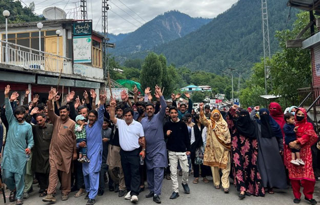 Pakistan’s Crackdown on Journalists Comes Under Heavy Fire