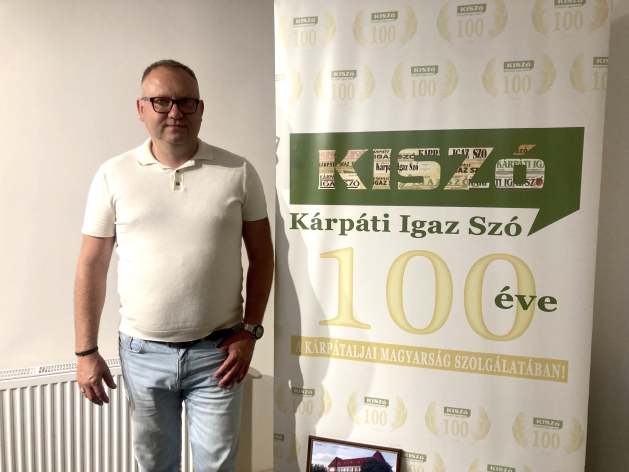 War is driving emigration and demographic decline among the Hungarian minority in Ukraine, threatening its future in Transcarpathia.