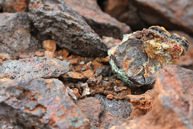 How AI-Powered War Drives the Critical Minerals Race